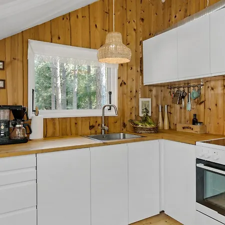 Semesterbostad 3 Bedroom Amazing In